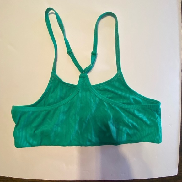 Wsly Green Sports Bra Size Medium B5 - Picture 1 of 5